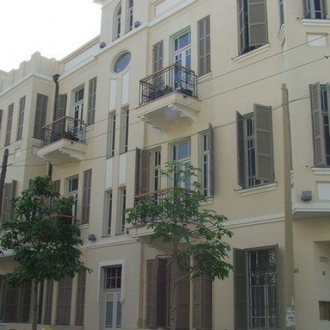 נחמני תל אביב